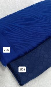 روسری ژاکارد بدونه لمه آبی کاربنی و سورمه ای - قواره 140