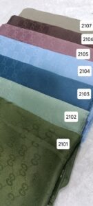 روسری ژاکارد بدونه لمه طرح GG - قواره 140