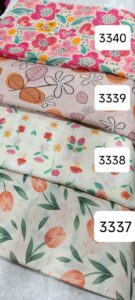 روسری دخترانه نخی طرح پاییزی - قواره 120