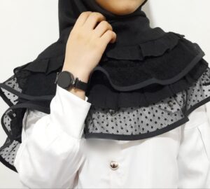 روسری نخی چین دار لبه تور