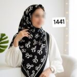 روسری ساتن ابریشم پاپیونی - قواره 140