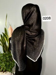 روسری مشکی کوپرا نگین‌کوب - قواره 120