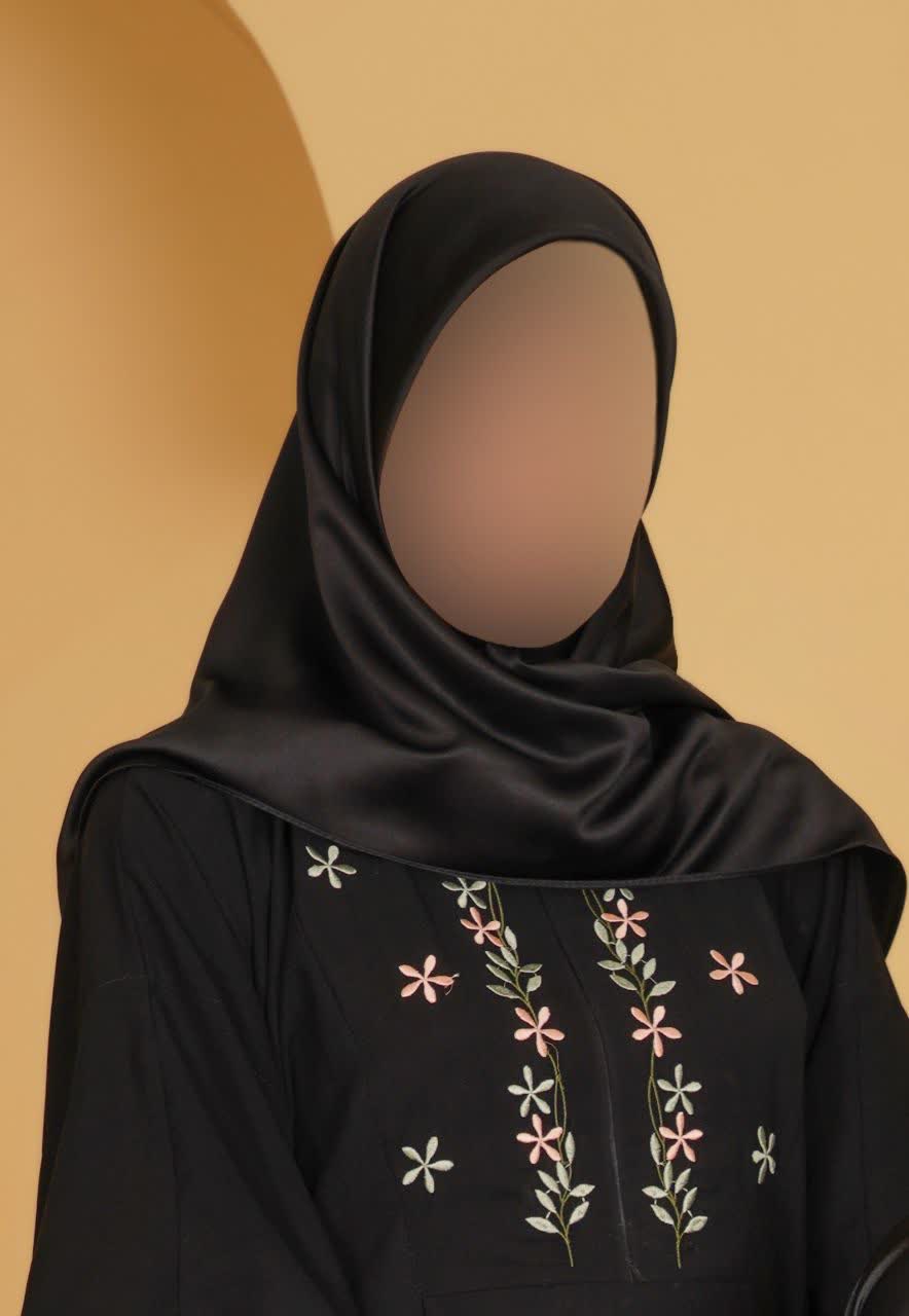 عبا مادر دختری نیلو